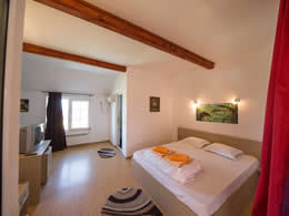 Camera dubla in regim single